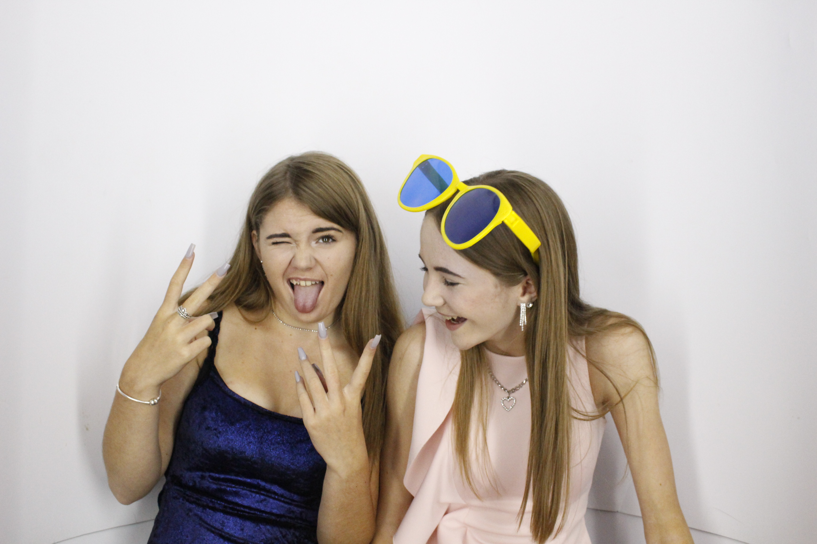 Weymouth Bay Summer Ball | View more photos from the event at gallery.myphotoboothexperience.co.uk/u/MyPhotoBoothExperienceLtd/Weymouth-Bay-Summer-Ball